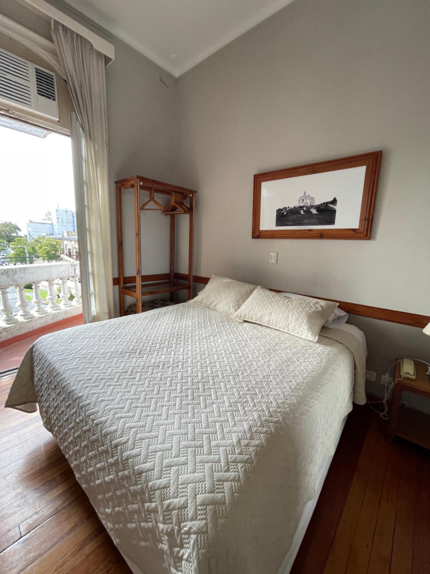 Hotel Vicente López Buitenkant foto