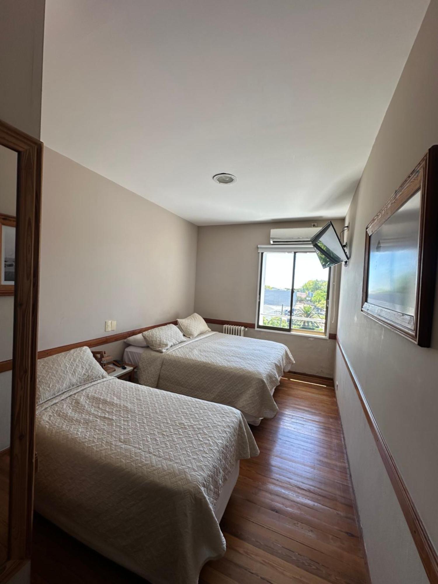 Hotel Vicente López Buitenkant foto